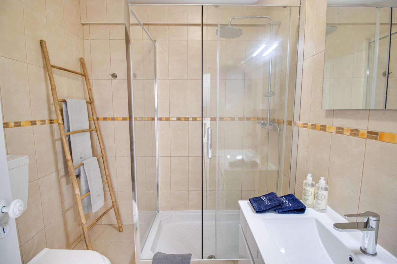 Renovated Oasis Ocean View 1Bd Wi-Fi Beach 3 Min 알부페이라 외부 사진